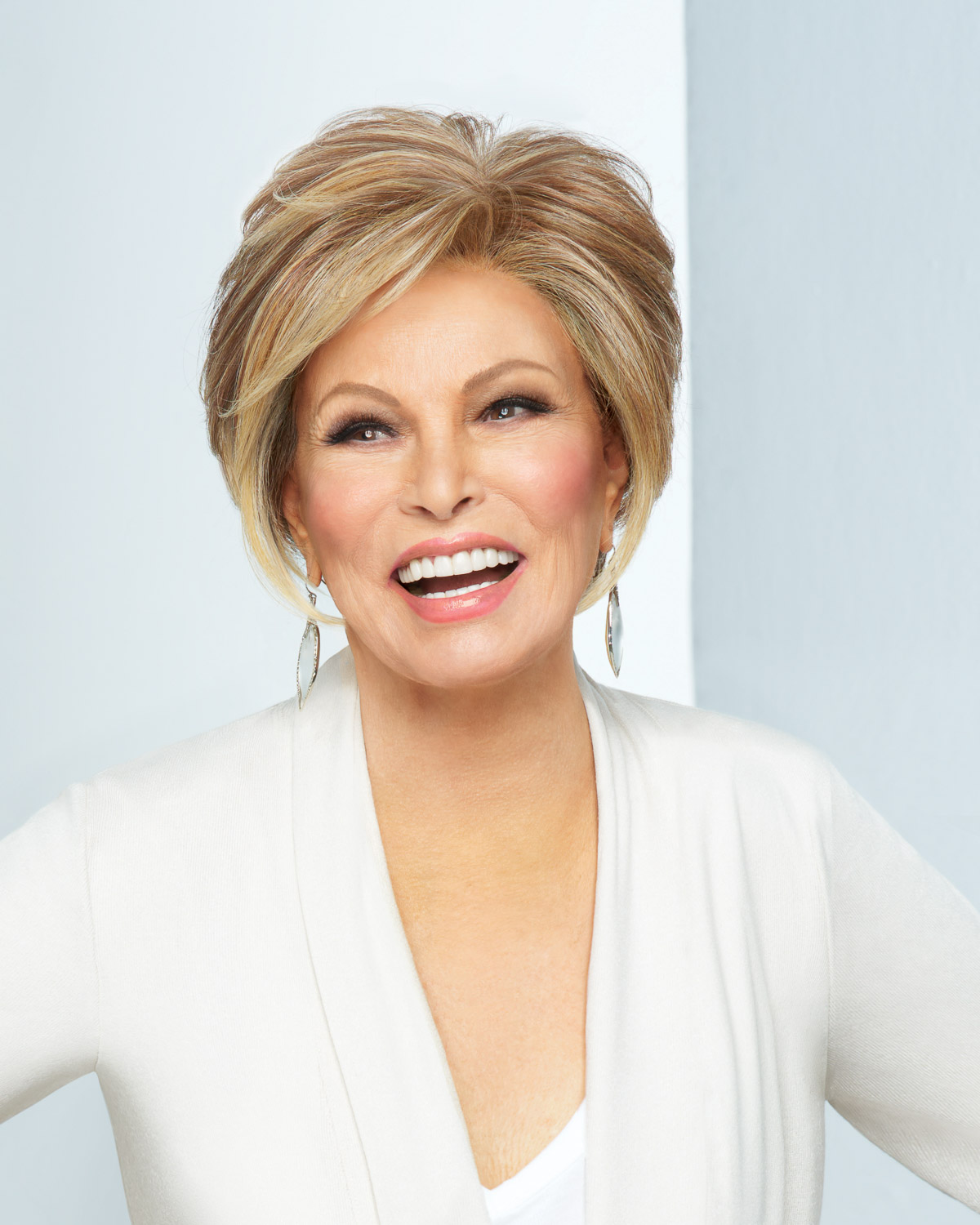 Go To Style Wig By Raquel Welch Natural Image Wigs